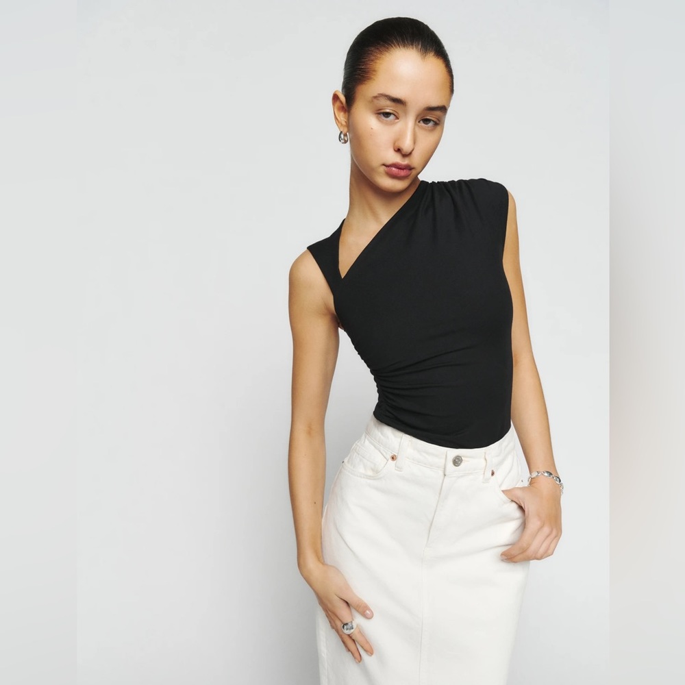 Reformation shae top crop black